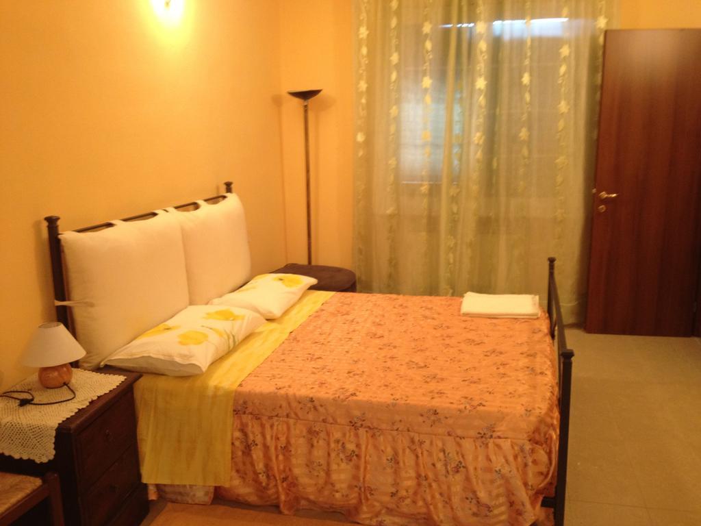 Villa Naclerio Sarzana Phòng bức ảnh