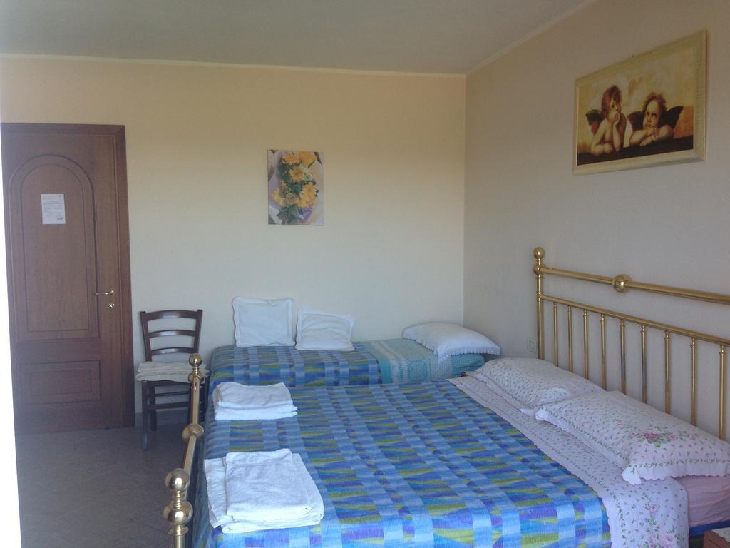 Villa Naclerio Sarzana Phòng bức ảnh